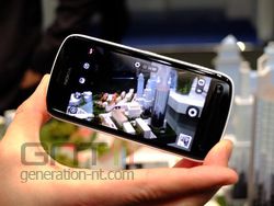 Nokia 808 PureView 02