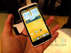 HTC One X 01