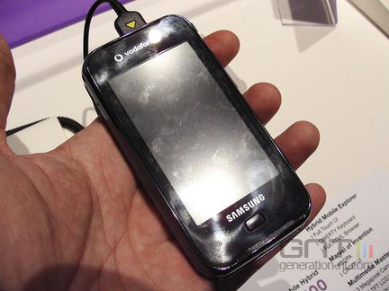 MWC 2008 Samsung F700 01