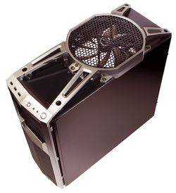 Antec Six Hundred dessus