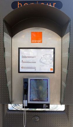 Cabine France T&eacute;l&eacute;com 2