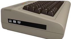 Commodore 64 c&ocirc;t&eacute; gauche