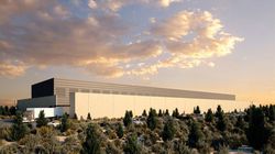 Facebook-data-center