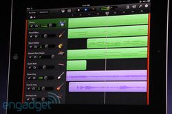 iPad 2 GarageBand 03