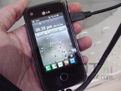 LG GM730 02