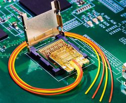 lightpeak_interconnection