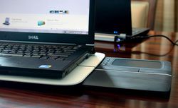 Logitech Touch Lapdesk N600 - 1