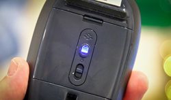 Microsoft Explorer Touch Mouse - 2