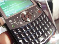 Motorola q q9 small
