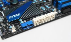 MSI 990FXA-GD80 3