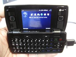 MWC 2008 LG KT610 03