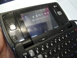 MWC 2008 LG KT610 06