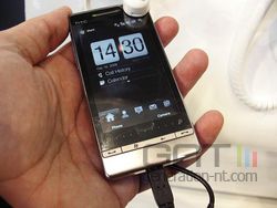 MWC HTC Touch Diamond 2 01