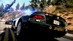Need for Speed Hot Pursuit - 4