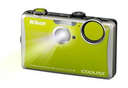 Nikon S1100pj