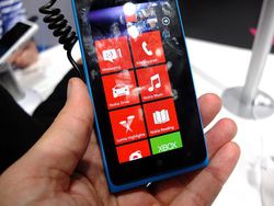 Nokia Lumia 900 01