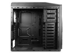 NZXT Tempest 410 int&eacute;rieur