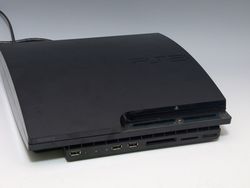 ps3-slim-base-usb-sd-ms-1_00FA000000662301.jpg