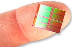 Puce Flash NAND 128 Go.